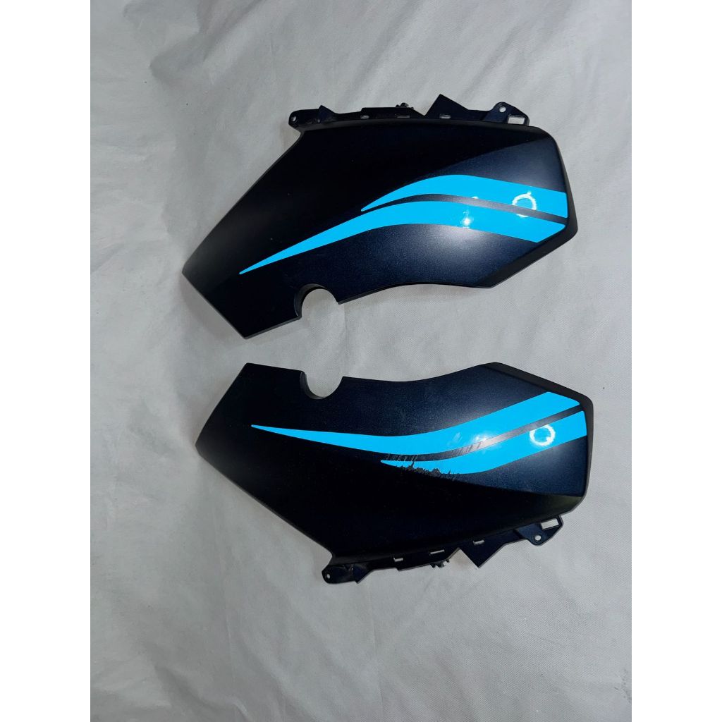 Par Carenagem Frontal Yamaha Xmax 250 2020 2021 2022 2023 Original Usada
